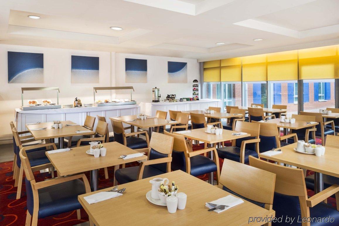 Park Inn By Radisson Birmingham Walsall Exterior photo